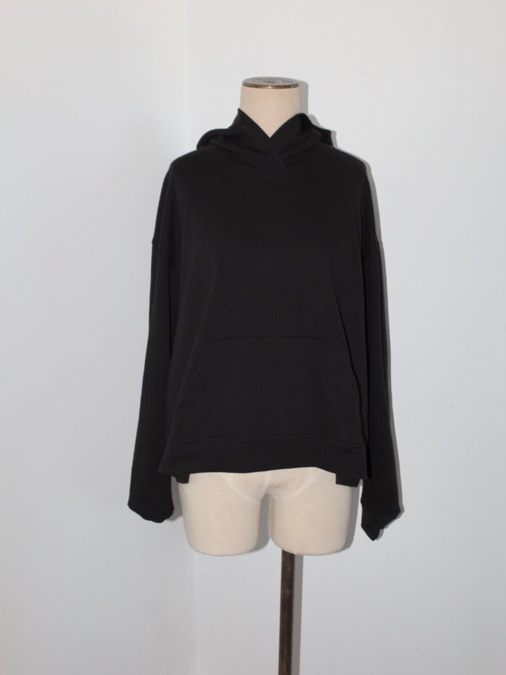 James Perse Standard Black Hoodie Pullover Sweatshirt JP 3 M